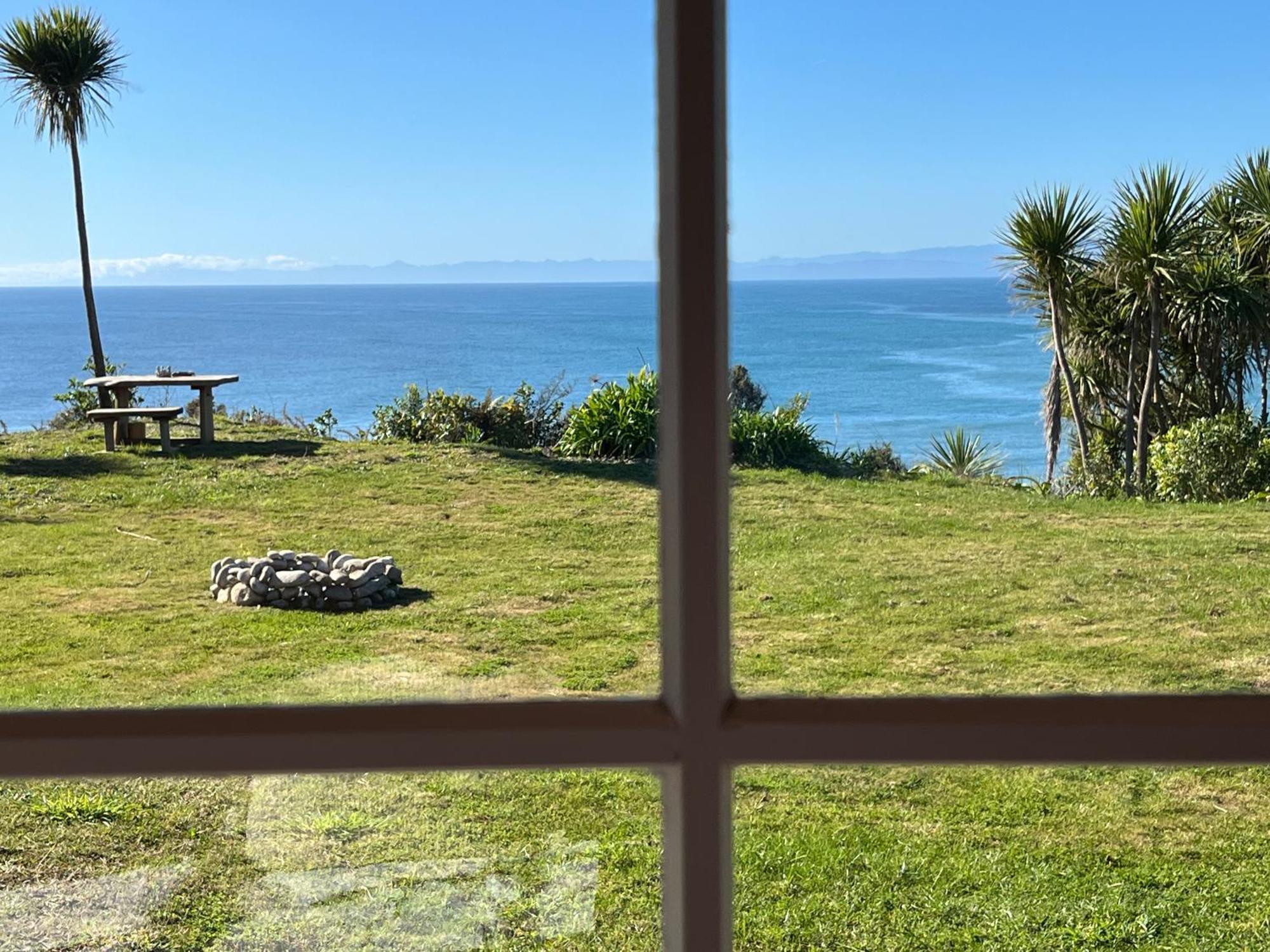 Cape Foulwind Clifftop Cabin Extérieur photo